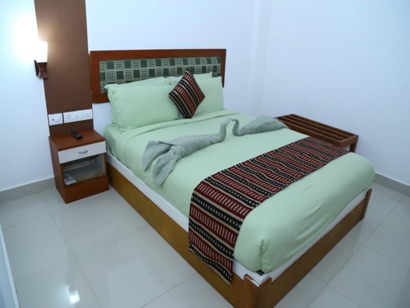 Thekkady Spice Valley Holiday Hotel Exterior photo